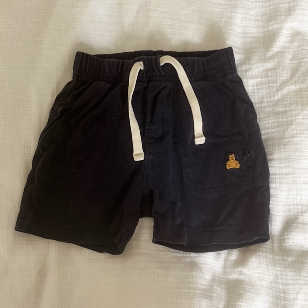 4/$20 Navy Shorts with Bear Embroidery | GAP | 12-18 Months